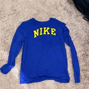 Nike long sleeve tee